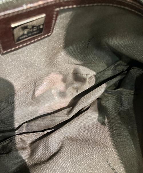 FENDI（フェンディ）FENDI (フェンディ) ズッカ柄ショルダーバッグ ブラウンの古着・服飾アイテム