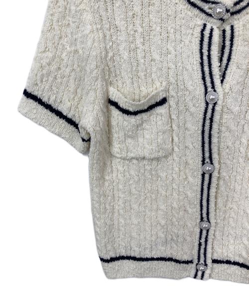 GUESS（ゲス）GUESS (ゲス) Button-Up Cardigan Sweater アイボリー サイズ:XSの古着・服飾アイテム