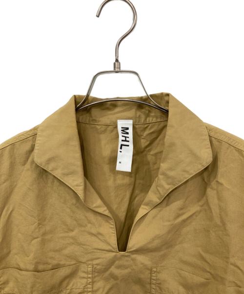 MHL（マーガレットハウエル）MHL (マーガレットハウエル) 半袖スキッパーシャツ ベージュ サイズ:Ⅱの古着・服飾アイテム