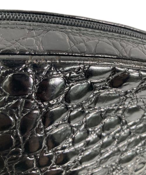 Salvatore Ferragamo（サルヴァトーレ フェラガモ）Salvatore Ferragamo (サルヴァトーレ フェラガモ) クロコ型押しショルダーバッグ ブラックの古着・服飾アイテム