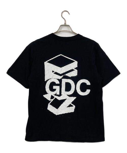 GDC（ジーディーシー）GDC (ジーディーシー) FAMOUZ (フェイマス) コラボプリントTシャツ ブラック サイズ:Lの古着・服飾アイテム