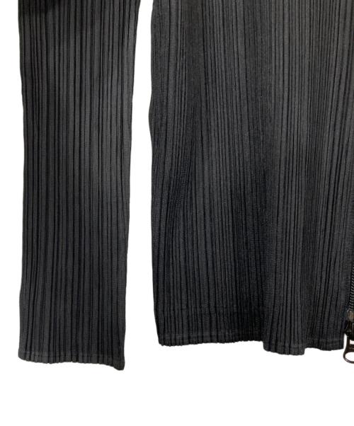 PLEATS PLEASE（プリーツプリーズ）PLEATS PLEASE (プリーツプリーズ) プリーツジップアップブルゾン ブラック サイズ:3の古着・服飾アイテム