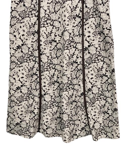 HER LIP TO（ハーリップトゥ）Her lip to (ハーリップトゥ) Trimmed Floral Dress ブラック サイズ:Mの古着・服飾アイテム