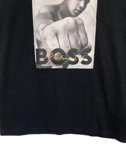 BOSS（ボス）BOSS (ボス) モハメドアリGOATプリントTシャツ ブラック サイズ:Mの古着・服飾アイテム