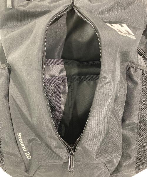 HELLY HANSEN（ヘリーハンセン）HELLY HANSEN (ヘリーハンセン) リュック ブラックの古着・服飾アイテム