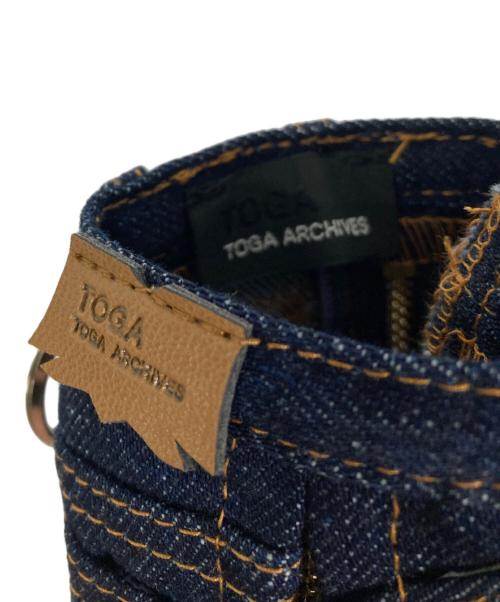 TOGA ARCHIVES（トーガアーカイブス）TOGA ARCHIVES (トーガアーカイブス) Mini denim pants key ring SP インディゴ 未使用品の古着・服飾アイテム