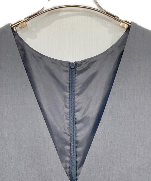 allureville（アルアバイル）allureville (アルアバイル) Vネックオールインワン グレー サイズ:1の古着・服飾アイテム
