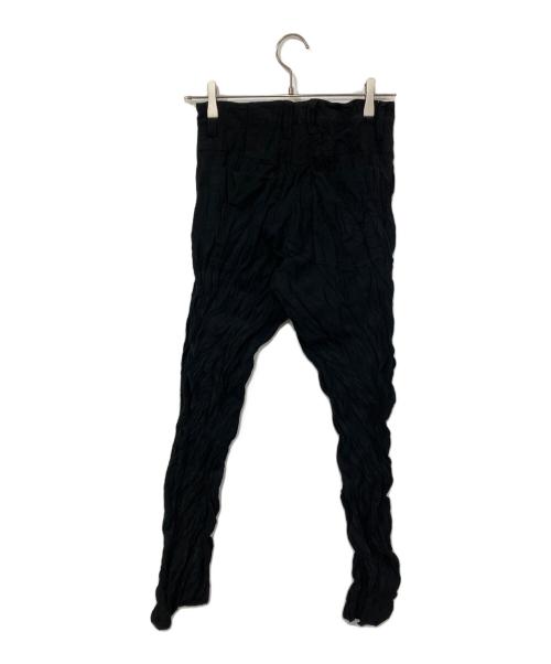 ISSEY MIYAKE（イッセイミヤケ）ISSEY MIYAKE (イッセイミヤケ) シワ加工パンツ ブラック サイズ:Ｓの古着・服飾アイテム