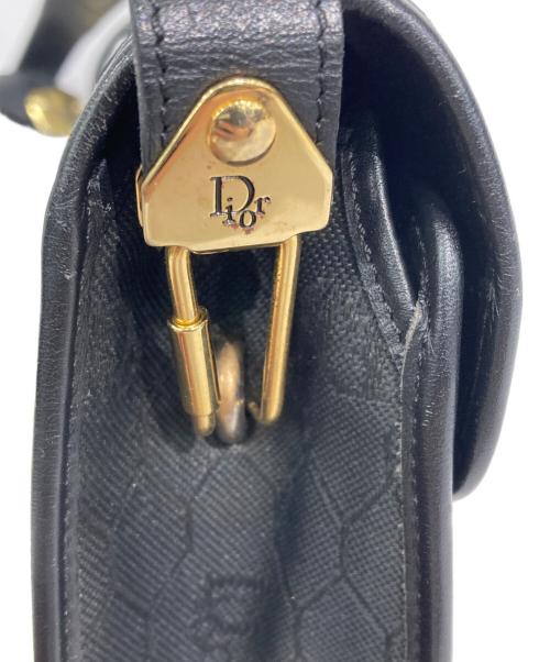 Dior（ディオール）Dior (ディオール) ハニカム柄ショルダーバッグ ブラックの古着・服飾アイテム