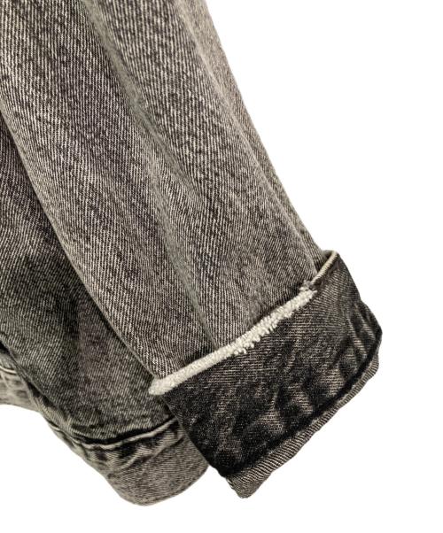 LEVI'S（リーバイス）LEVI'S (リーバイス) デニムジャケット グレー サイズ:2XL 未使用品の古着・服飾アイテム