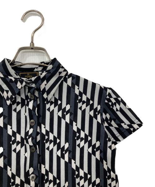 FENDI（フェンディ）FENDI (フェンディ) FF柄ポロシャツ ブラック サイズ:44の古着・服飾アイテム