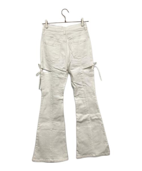 Resexxy（リゼクシー）Resexxy (リゼクシー) カットアウトリボンデニムパンツ ホワイト サイズ:M 未使用品の古着・服飾アイテム