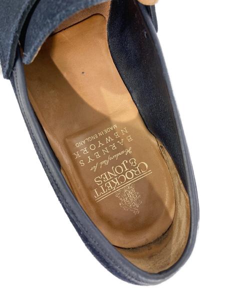 Crockett & Jones（クロケット＆ジョーンズ）Crockett & Jones (クロケット＆ジョーンズ) BARNEYS NEWYORK (バーニーズ・ニューヨーク) スエードコインローファー ネイビー サイズ:不明の古着・服飾アイテム