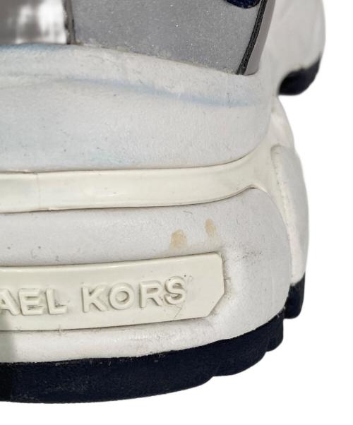 MICHAEL KORS（マイケルコース）MICHAEL KORS (マイケルコース) ローカットスニーカー ネイビー×ホワイト サイズ:8Mの古着・服飾アイテム