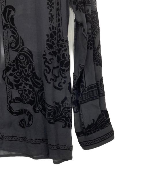 GIANNI VERSACE（ジャンニ・ヴェルサーチ）GIANNI VERSACE (ジャンニ・ヴェルサーチ) バロコ柄シルクレースシャツ ブラック サイズ:表記無しの古着・服飾アイテム
