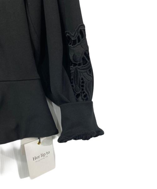 HER LIP TO（ハーリップトゥ）Her lip to (ハーリップトゥ) Leaf Lace Trimmed Pullover ブラック サイズ:M 未使用品の古着・服飾アイテム