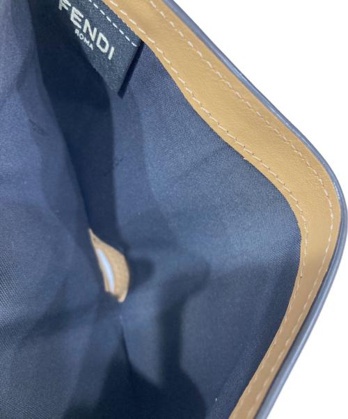 FENDI（フェンディ）FENDI (フェンディ) 2つ折り財布 ブラウンの古着・服飾アイテム