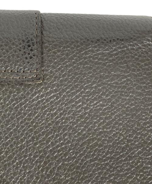 Saint Laurent Paris（サンローランパリ）Saint Laurent Paris (サンローランパリ) カサンドラロゴ2つ折り財布 グレーの古着・服飾アイテム