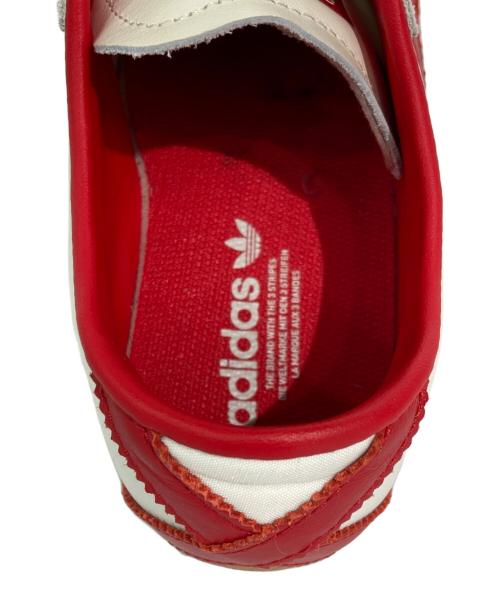 adidas（アディダス）adidas (アディダス) スニーカー レッド×ホワイト サイズ:23..0の古着・服飾アイテム