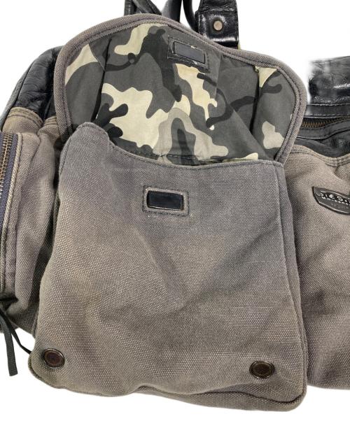 DIESEL（ディーゼル）DIESEL (ディーゼル) ボストンバッグ ブラウン×ブラックの古着・服飾アイテム