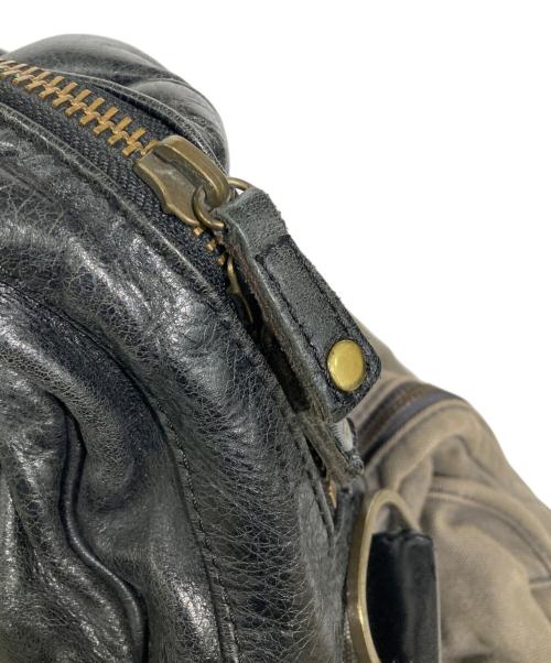 DIESEL（ディーゼル）DIESEL (ディーゼル) ボストンバッグ ブラウン×ブラックの古着・服飾アイテム