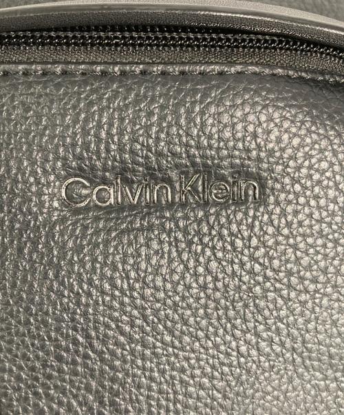 Calvin Klein（カルバンクライン）Calvin Klein (カルバンクライン) ショルダーバッグ ブラックの古着・服飾アイテム