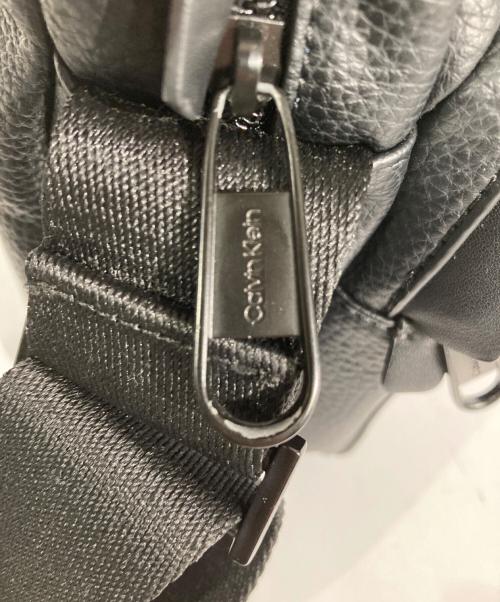Calvin Klein（カルバンクライン）Calvin Klein (カルバンクライン) ショルダーバッグ ブラックの古着・服飾アイテム
