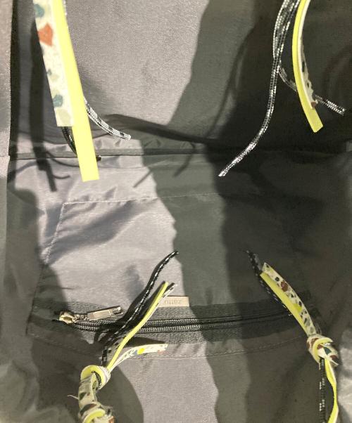 zattu（ザッツ）zattu (ザッツ) PATA-LQ/トートバッグ ブラックの古着・服飾アイテム