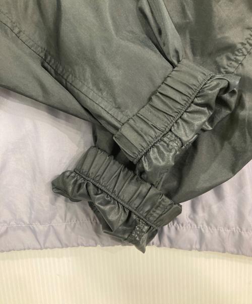 NIKE（ナイキ）NIKE (ナイキ) ナイロンジャケット ブラック×グレー サイズ:表記消えの為不明の古着・服飾アイテム
