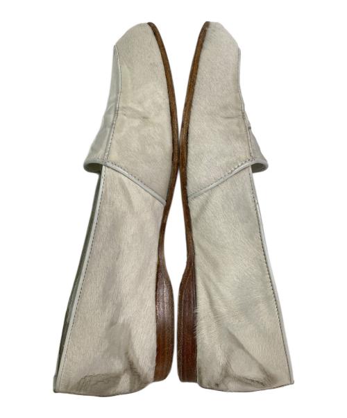 Manolo Blahnik（マノロ ブラニク）Manolo Blahnik (マノロ ブラニク) ハラコローファー アイボリー サイズ:6の古着・服飾アイテム