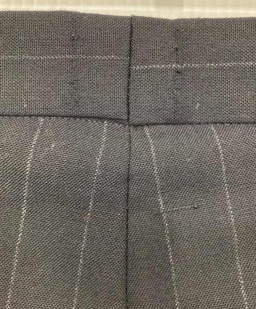 m's braque（エムズブラック）m's braque (エムズブラック) チョークストライプスラックス ネイビー サイズ:36の古着・服飾アイテム