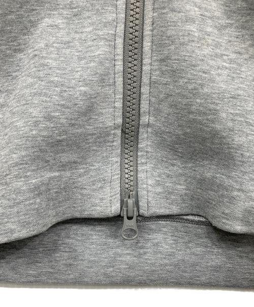 F.C.R.B.（エフシーレアルブリストル）F.C.R.B. (エフシーレアルブリストル) VENTILATION TRAINING HOODIE グレー サイズ:XLの古着・服飾アイテム