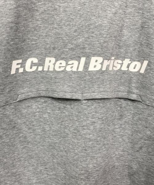 F.C.R.B.（エフシーレアルブリストル）F.C.R.B. (エフシーレアルブリストル) VENTILATION TRAINING HOODIE グレー サイズ:XLの古着・服飾アイテム