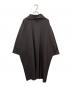 me ISSEY MIYAKE（ミーイッセイ ミヤケ）の古着「プリーツ加工フード付きロングコート」｜グレー
