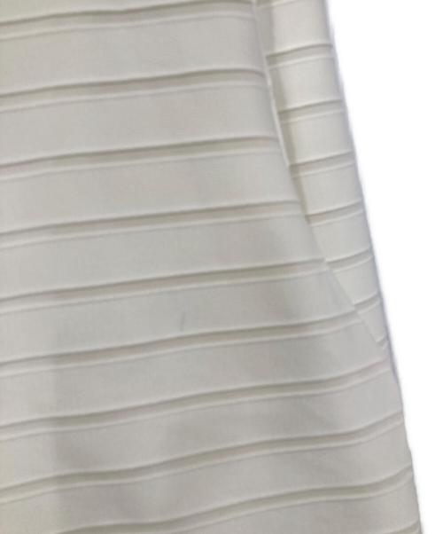 ISSEY MIYAKE（イッセイミヤケ）ISSEY MIYAKE (イッセイミヤケ) 2Bジャケット ホワイト サイズ:2の古着・服飾アイテム