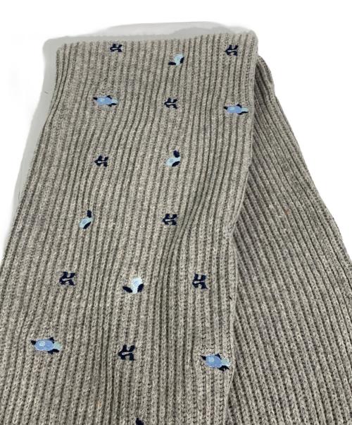 Knuth Marf（クヌースマーフ）knuth marf (クヌースマーフ) K motif muffler グレー サイズ:表記なしの古着・服飾アイテム