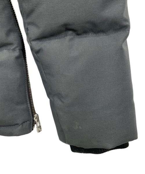 MOOSE KNUCKLES（ムース ナックルズ）MOOSE KNUCKLES (ムース ナックルズ) ダウンジャケット グレー サイズ:Mの古着・服飾アイテム