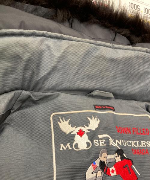 MOOSE KNUCKLES（ムース ナックルズ）MOOSE KNUCKLES (ムース ナックルズ) ダウンジャケット グレー サイズ:Mの古着・服飾アイテム