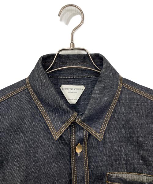 BOTTEGA VENETA（ボッテガベネタ）BOTTEGA VENETA (ボッテガベネタ) 金釦デニムシャツジャケット インディゴ サイズ:40の古着・服飾アイテム