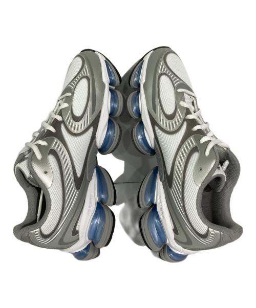 NEW BALANCE（ニューバランス）NEW BALANCE (ニューバランス) 2000ローカットスニーカー グレー サイズ:US8.6の古着・服飾アイテム