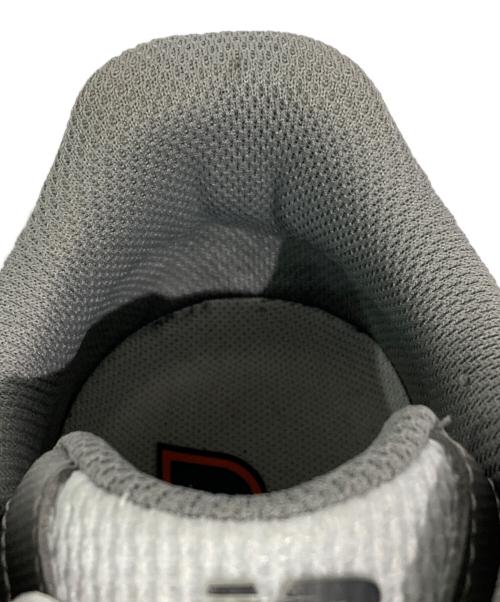 NEW BALANCE（ニューバランス）NEW BALANCE (ニューバランス) 2000ローカットスニーカー グレー サイズ:US8.6の古着・服飾アイテム