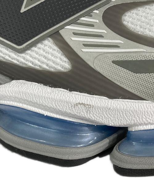 NEW BALANCE（ニューバランス）NEW BALANCE (ニューバランス) 2000ローカットスニーカー グレー サイズ:US8.6の古着・服飾アイテム