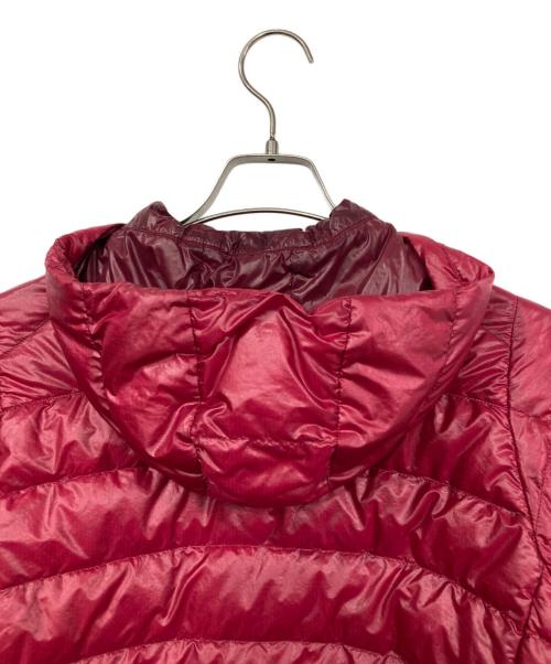 mont-bell（モンベル）mont-bell (モンベル) U.L.ダウン ガイドパーカ レッド サイズ:Sの古着・服飾アイテム