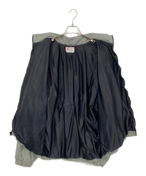 US ARMY（ユーエスアーミー）US ARMY (ユーエスアーミー) IPFUトレーニングジャケット グレー×ブラック サイズ:LARGE/REGULARの古着・服飾アイテム