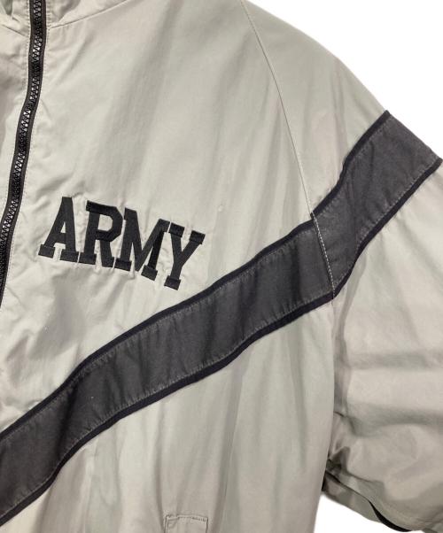 US ARMY（ユーエスアーミー）US ARMY (ユーエスアーミー) IPFUトレーニングジャケット グレー×ブラック サイズ:LARGE/REGULARの古着・服飾アイテム