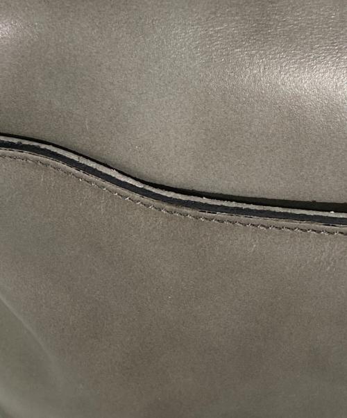 HERGOPOCH（エルゴポック）HERGOPOCH (エルゴポック) ワキシングレザー2WAYフラップショルダーバッグ グレーの古着・服飾アイテム