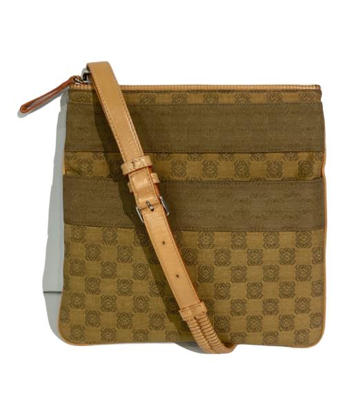 LOEWE（ロエベ）LOEWE (ロエベ) リピートアナグラムショルダーバッグ ベージュの古着・服飾アイテム