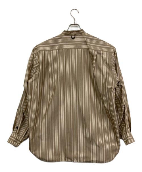 DAIWA PIER39（ダイワ ピア39）DAIWA PIER39 (ダイワ ピア39) TECH BAND COLLAR SHIRTS L/S STRIPE ベージュ サイズ:Mの古着・服飾アイテム