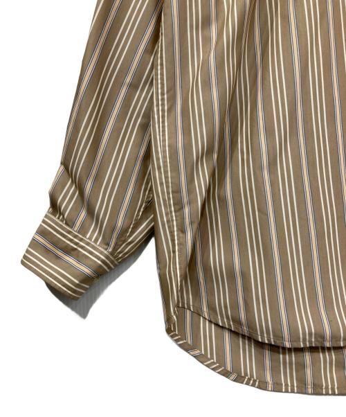 DAIWA PIER39（ダイワ ピア39）DAIWA PIER39 (ダイワ ピア39) TECH BAND COLLAR SHIRTS L/S STRIPE ベージュ サイズ:Mの古着・服飾アイテム