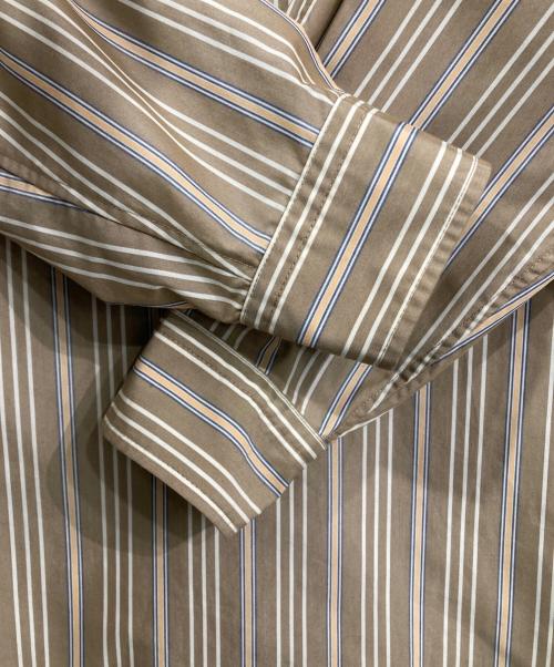 DAIWA PIER39（ダイワ ピア39）DAIWA PIER39 (ダイワ ピア39) TECH BAND COLLAR SHIRTS L/S STRIPE ベージュ サイズ:Mの古着・服飾アイテム